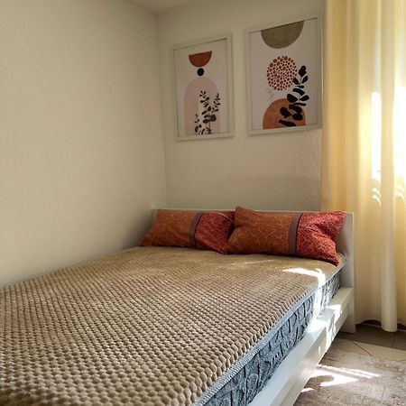 Einzimmer Apartment Niefern-Öschelbronn Buitenkant foto
